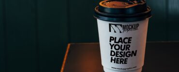 Simple_ Coffee_ Cup_ Mockup_Design_www.mockupgraphic.com